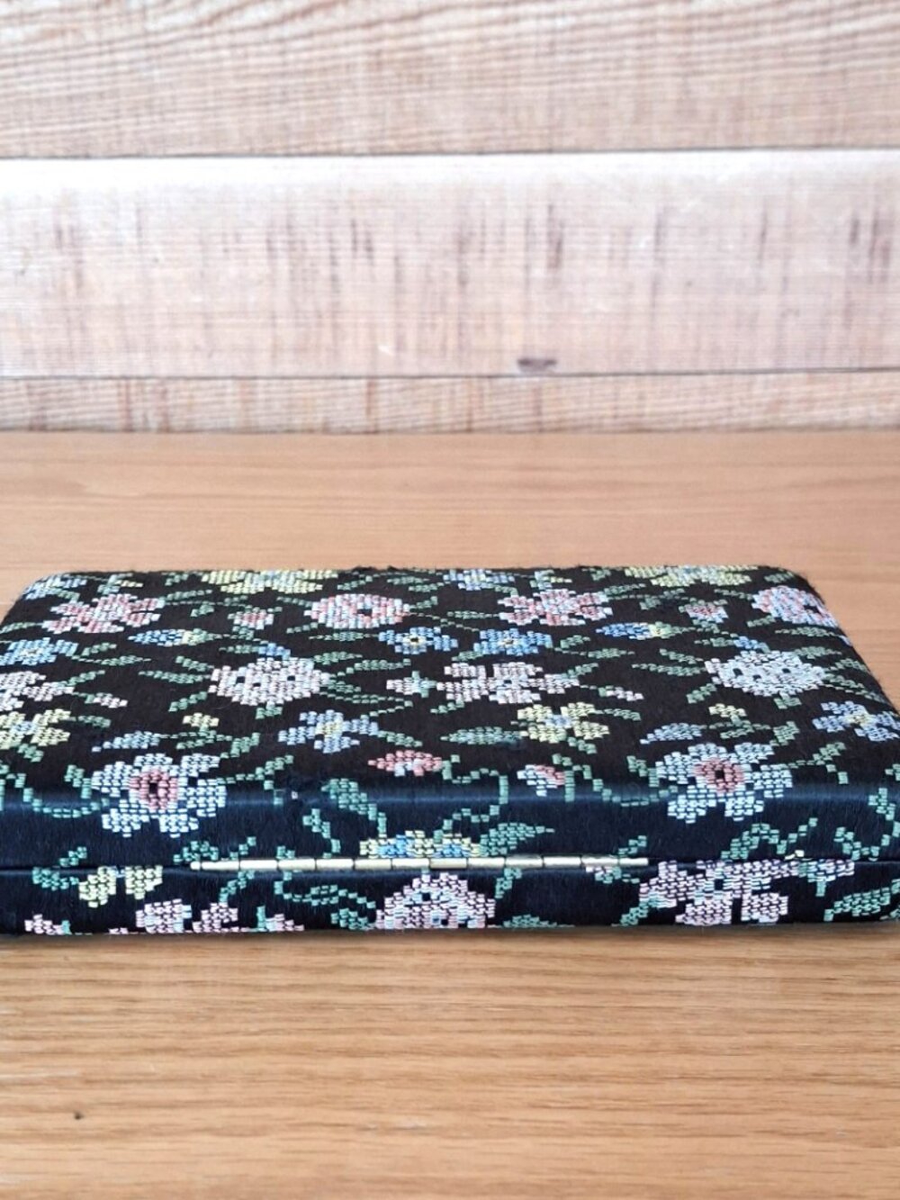 Vintage Petit Point "My Pierced Earring Collection" Jewelry Case - Picture 5 of 6